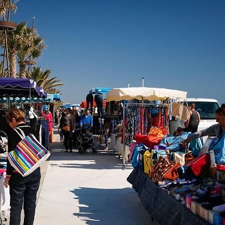 Appartamento Location Les Pieds Dans L'Eau Canet-en-Roussillon Esterno foto