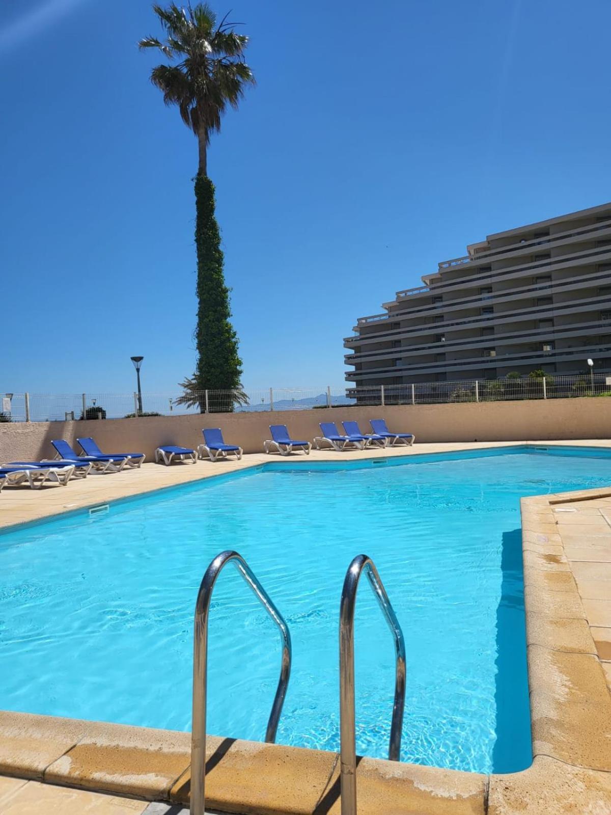 Appartamento Location Les Pieds Dans L'Eau Canet-en-Roussillon Esterno foto